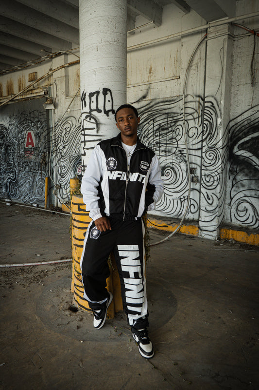 INFINITE RACING SET (WHITE)