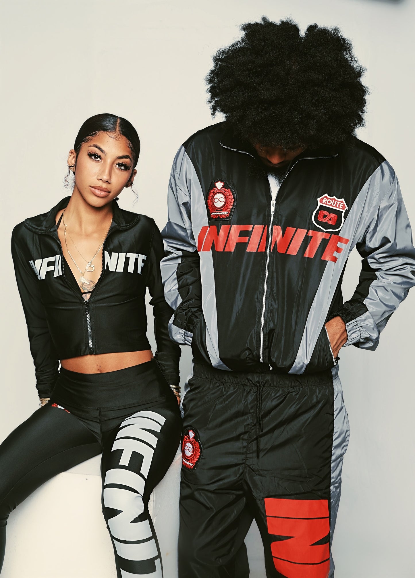 INFINITE RACE SETS (WOMEN)